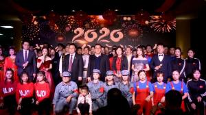 「只爭(zhēng)朝夕，不負(fù)韶華」河南三建集團(tuán)2020新春團(tuán)拜會(huì)隆重舉行！