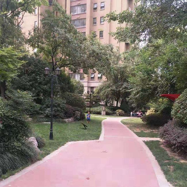 小區(qū)綠化施工設計及養(yǎng)護